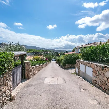 Hébergement de vacances Casa Contrada Del Sole Baja Sardinia *