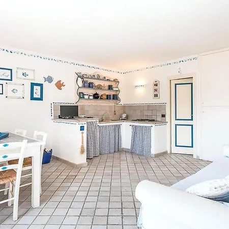 בית נופש Casa Contrada Del Sole Baja Sardinia