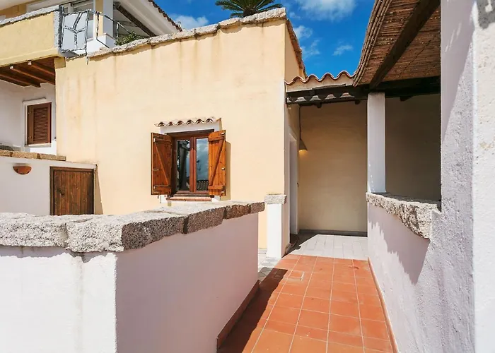 Casa Contrada Del Sole Baja Sardinia